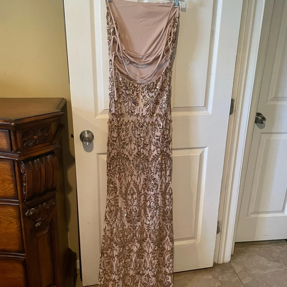 Windsor Dress with Gold Sequin Embellishment - Picture 8 of 10